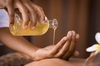 Huile de monoï pour une peau hydratée et éclatante